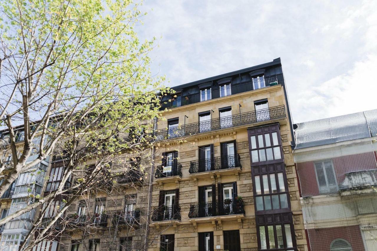 Urbieta Suite Apartment ซานเซบาสเตียน ภายนอก รูปภาพ